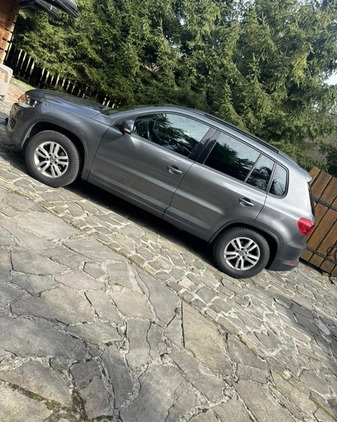 Volkswagen Tiguan cena 49000 przebieg: 203323, rok produkcji 2012 z Wisła małe 37